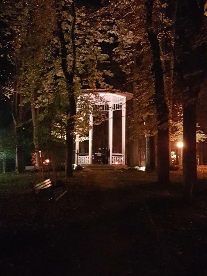 Apartament Z Ogrodem Polanica-Zdrój Exteriér fotografie